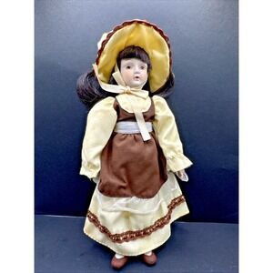 Russ Country Collectibles Cute Vintage Porcelain Bonnie Doll